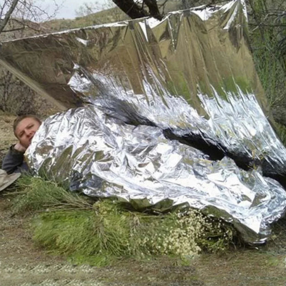 APWIKOGER Emergency Thermal Mylar Blanket For Outdoor Survival